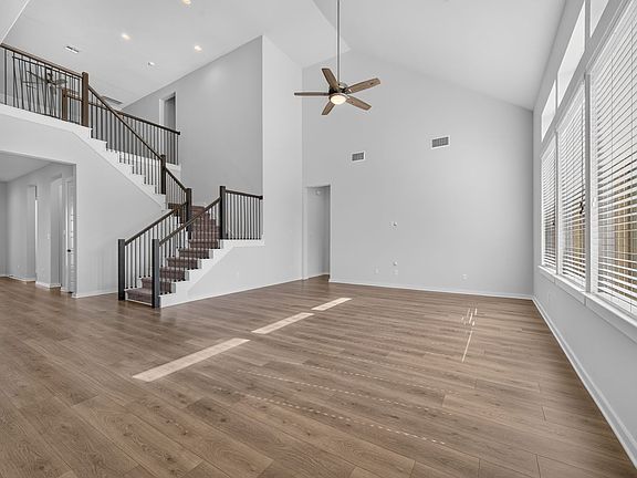 5th image of 1330 Stone Manor Trl