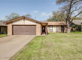 4115 Willow Oak St, Bryan, TX 77802