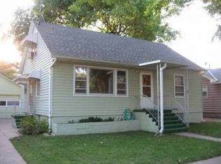 1925 N Irving St, Fremont, NE 68025