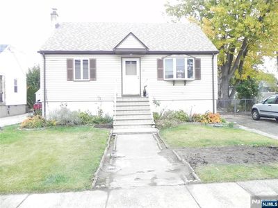 70 Christina St, Little Ferry, NJ, 07643