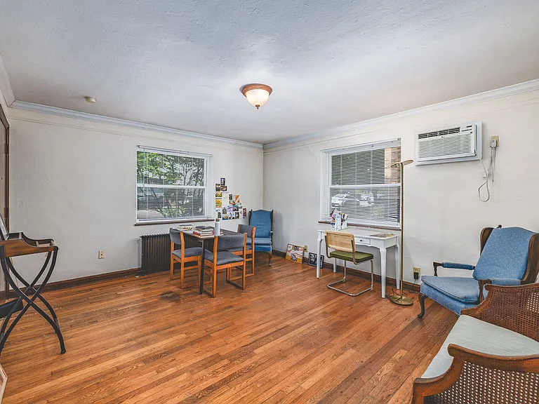 1br Near Uc, Daap & Hospitals | Prime Riddle Road Location — Photo 26