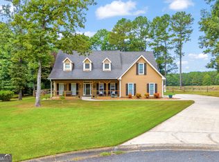 44 Sweet Apple Ln, Winder, GA 30680