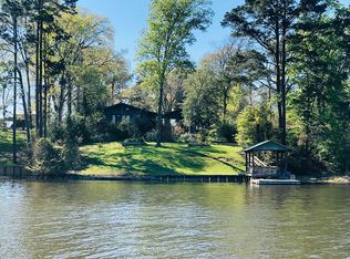 213 Redbud Cir, Burkeville, TX 75932