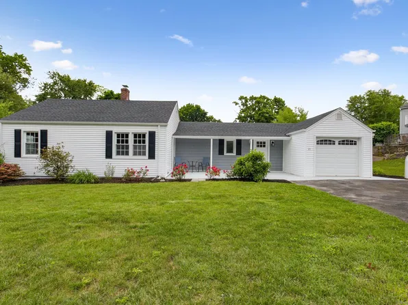 21 Robinwood Road, Hamden, CT 06517