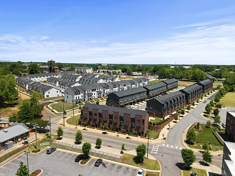 Northside Townhomes — Photo 25