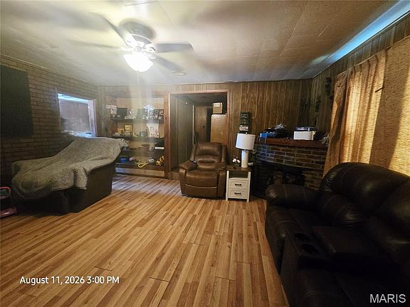 5th image of 907 State St