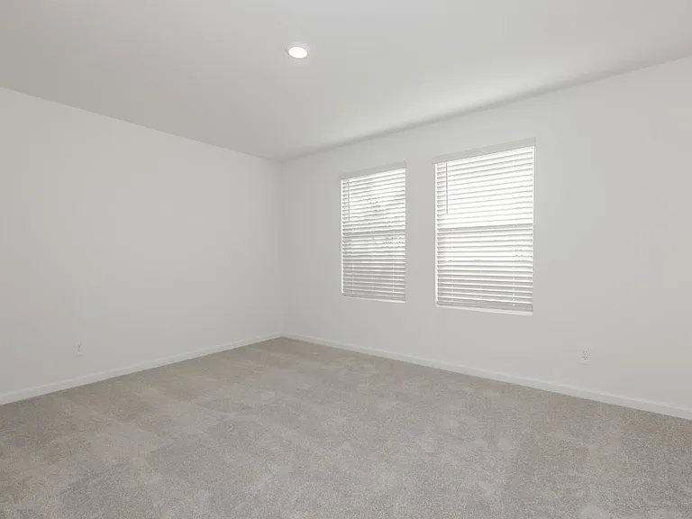 447 Artemis St — Photo 13