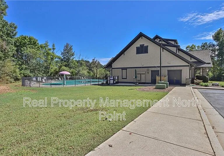 2031 Lakeshore Overlook Dr NW — Photo 33