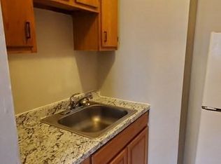 130 Talbot Ave APT 5, Dorchester Center, MA 02124