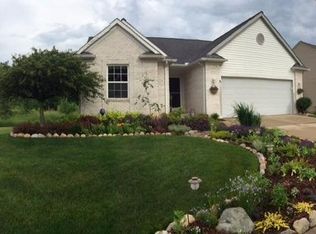 8208 Thornhill Dr, Ypsilanti, MI 48197