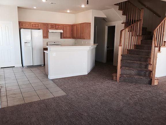 4th image of 10048 Aspen Rose St Unit 102