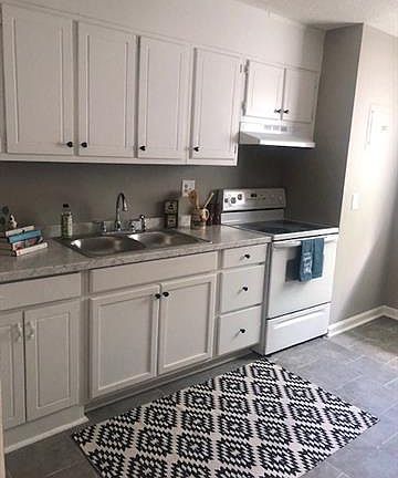 5th image of 427 N Yadkin Ave APT 102