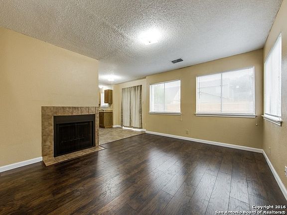4th image of 7414 Alverstone Way