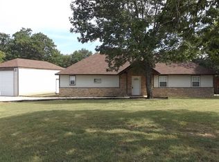 2525 Landing Rd, Sulphur, OK 73086