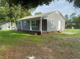 9106 Elgin Dr, Charlotte, NC 28214