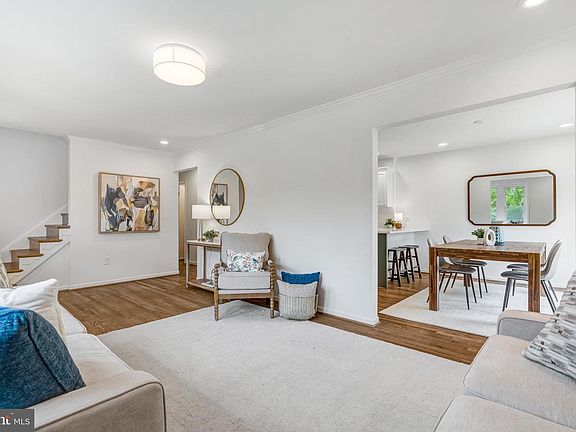 4th image of 5301 Pommeroy Dr