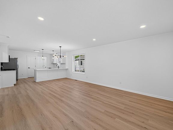 4th image of 3427 Morgan Ave N
