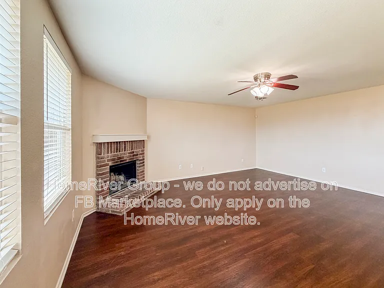 3013 Meadow Bluff Dr — Photo 5