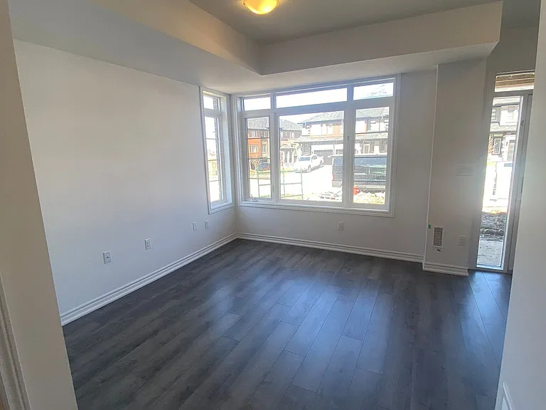 61 Soho St #79 — Photo 24
