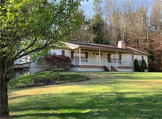 44 Drake Rd, Neversink, NY 12765