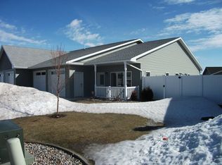 3311 11th St SE, Minot, ND 58701