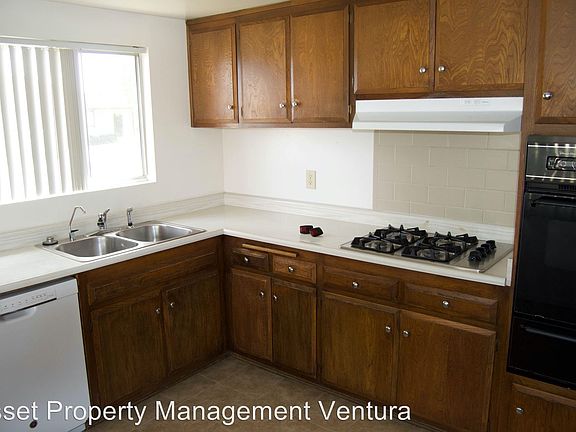 4th image of 9487 El Cajon St