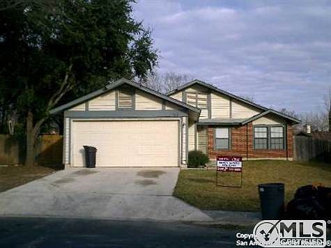 1st image of 743 Cypressgreen Dr