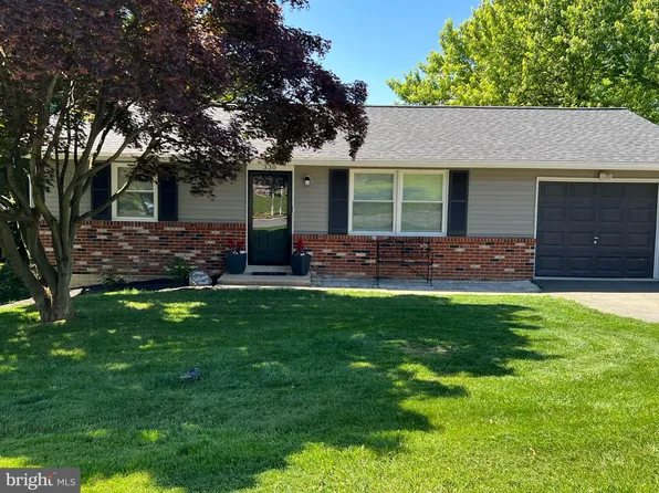 330 Primrose Ln, Mountville, PA 17554