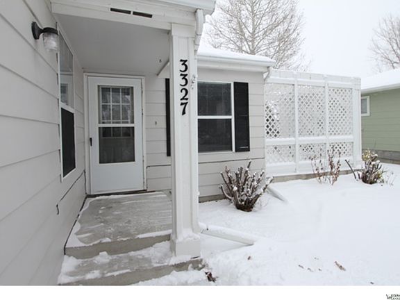 2nd image of 3327 Lynn Ave