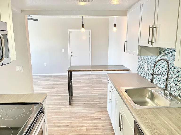 4127 N 9th Ave #6 — Photo 17