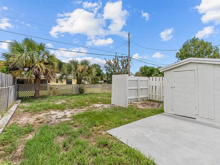 908 Lighthouse Dr — Photo 29
