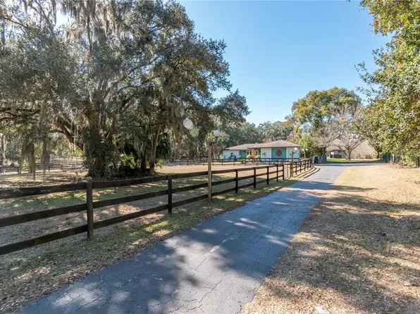26 Wood Ridge Dr, Ocala, FL 34482