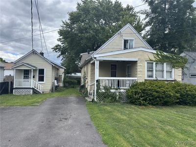 3053 Lincoln St, Niagara Falls, NY, 14305