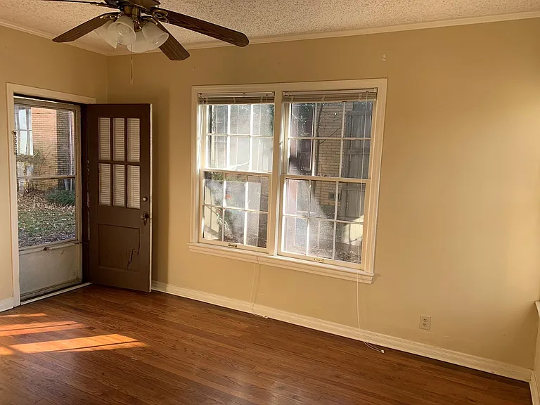 1317 Sneed Dr — Photo 13