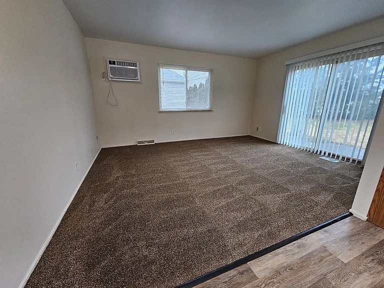 Garden Ridge Apartments — Photo 5