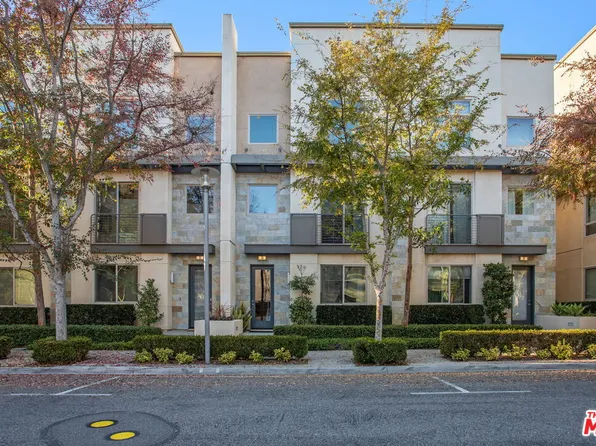 25 Delancy, Irvine, CA 92612