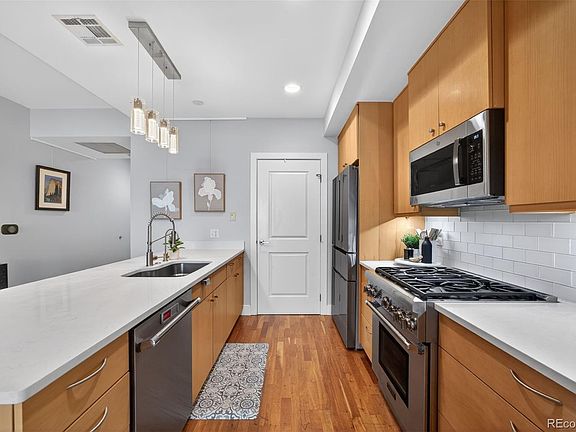 5th image of 2001 Lincoln Street #2024