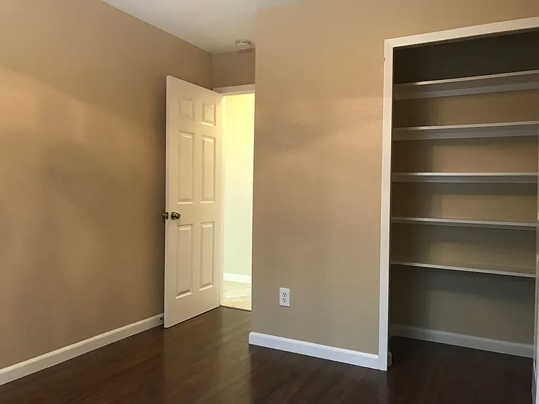11638 Parkfield Dr — Photo 21