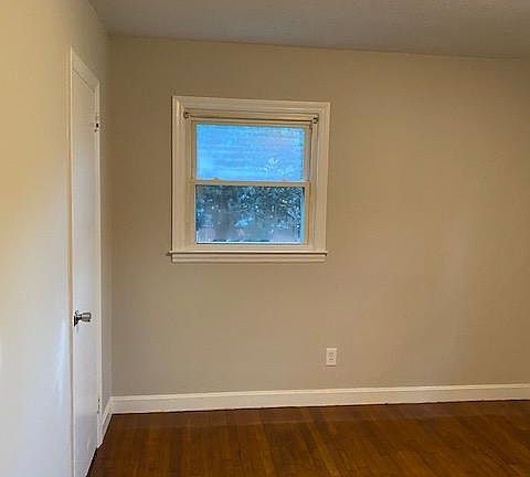 4th image of 603 Westover St