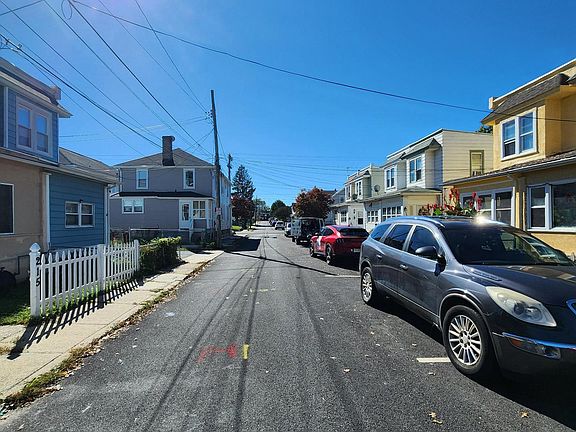 3rd image of 206 Harvey Ave