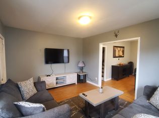 16 1st St, Whitesboro, NY 13492