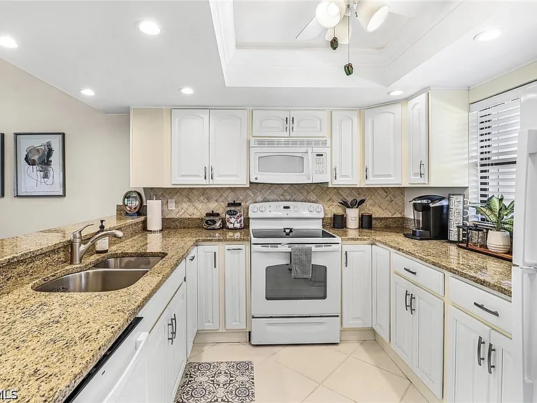 14501 Aeries Way Dr #123 — Photo 9
