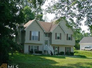 8605 Bayhill Dr, Gainesville, GA 30506