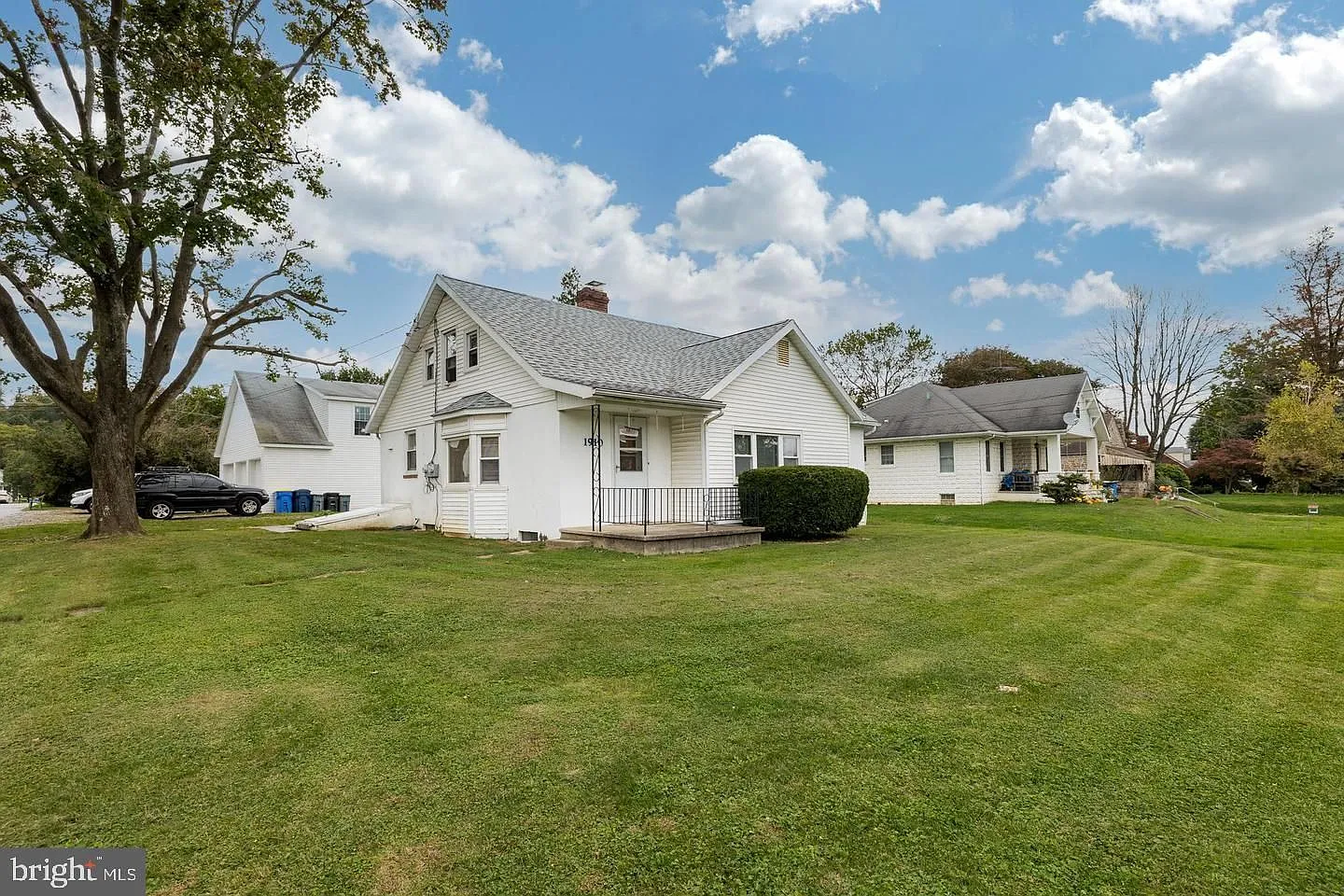 2 bed, 1.0 bath, 900 sqft, $1,250 — Photo 3