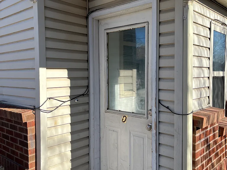 2037 9th Ave #D — Photo 10