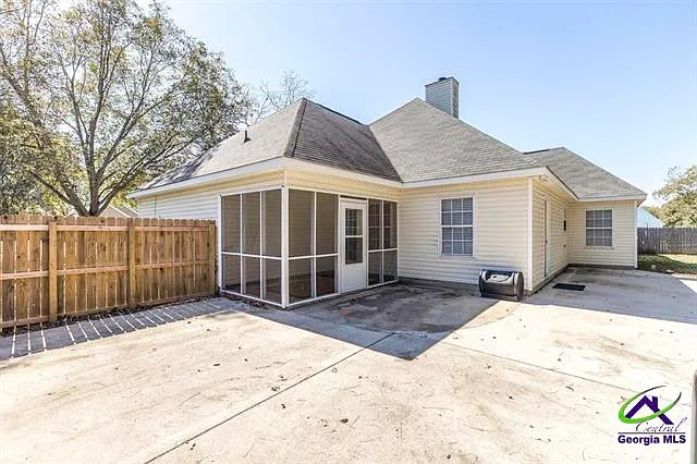 127 Grove Ln — Photo 43