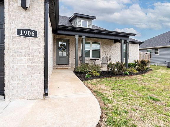 4th image of 1906 E Endura Park Dr