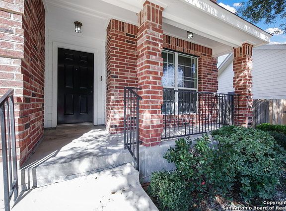 3rd image of 7406 Lacey Oak Path