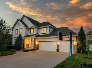 12435 S 79th Ave, Papillion, NE 68046