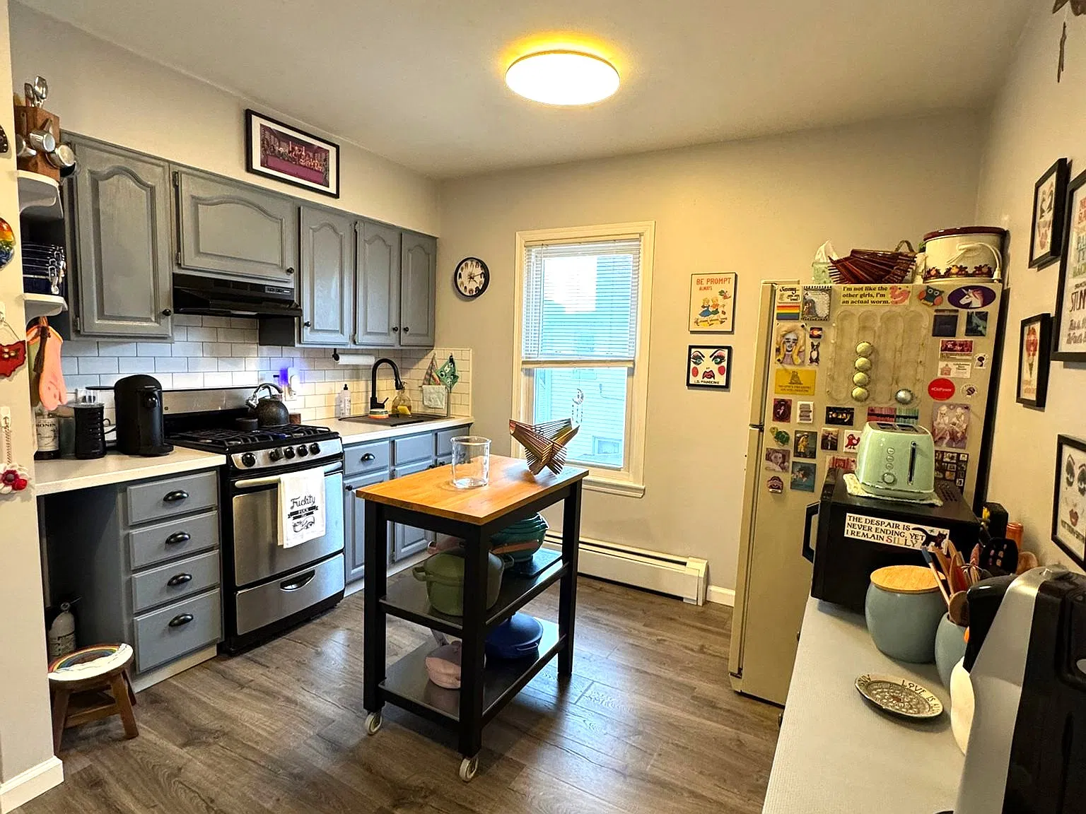 2 bed, 800 sqft, $2,800 — Photo 1
